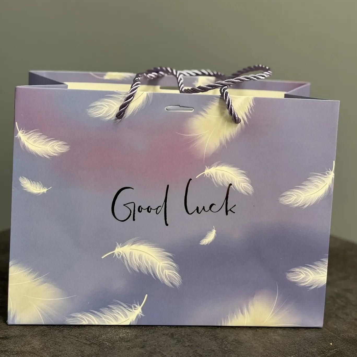Пакет подарочный "Good luck"