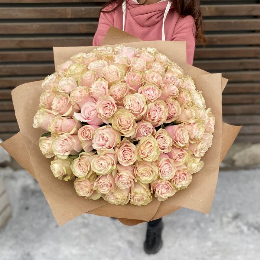 Букет из 75 нежно розовых роз 60 см