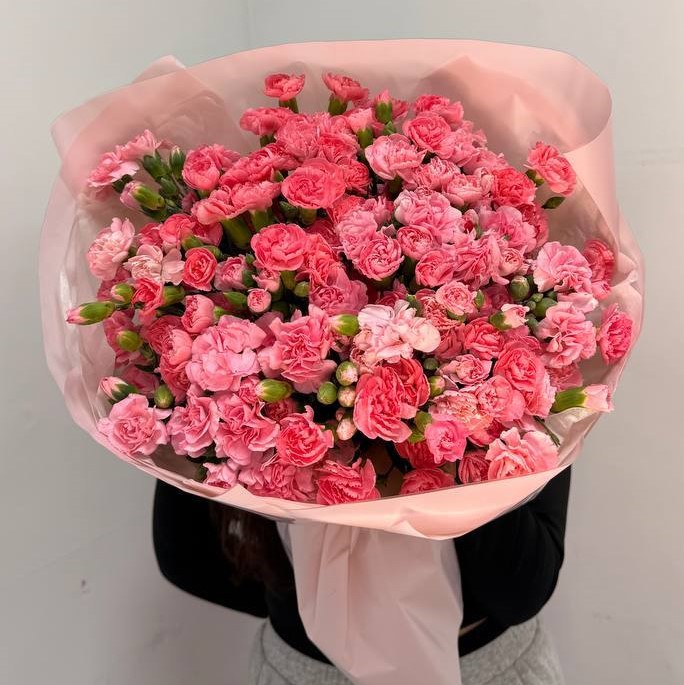 Букет из 51 кустового диантуса